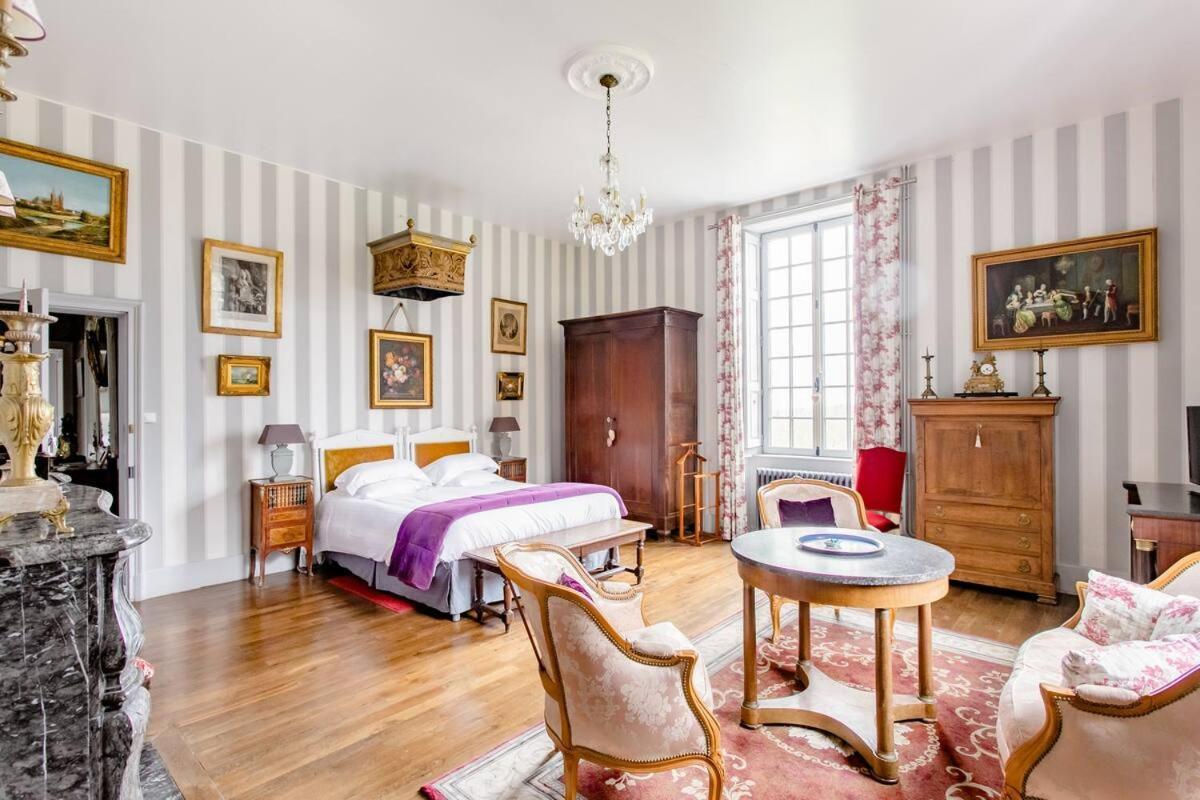 Chateau De Montbrault Fleurigné Esterno foto